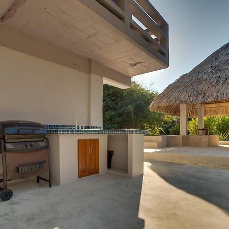 Bayshore Bijou Suites Maya Beach Bagian luar foto