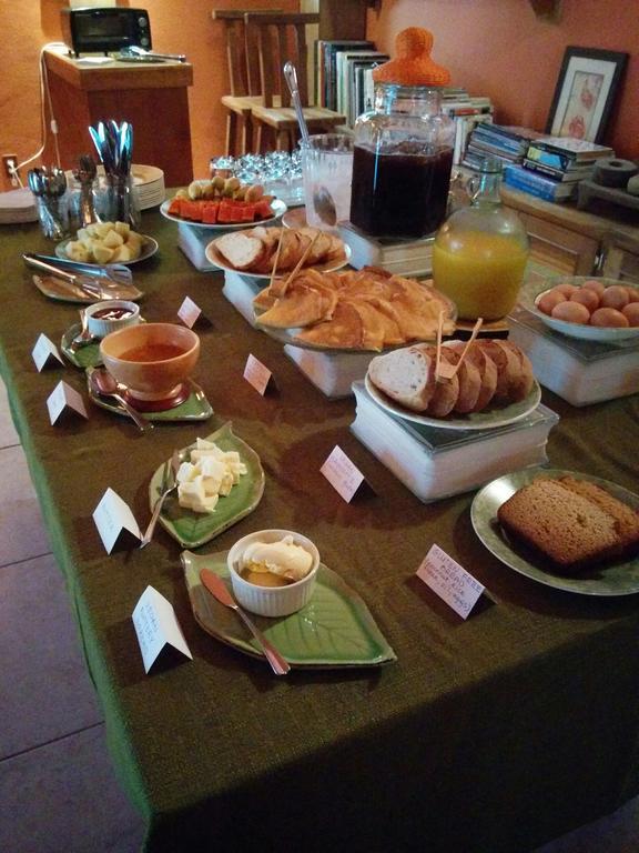 Bayshore Bijou Suites Maya Beach Bagian luar foto