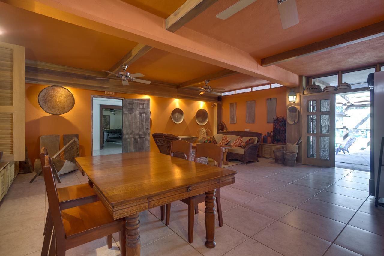 Bayshore Bijou Suites Maya Beach Bagian luar foto