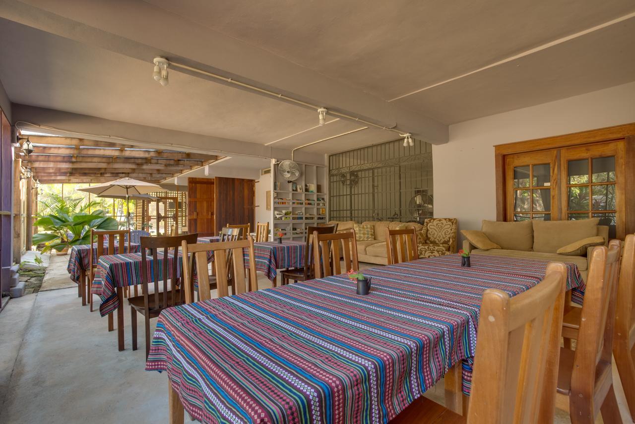 Bayshore Bijou Suites Maya Beach Bagian luar foto