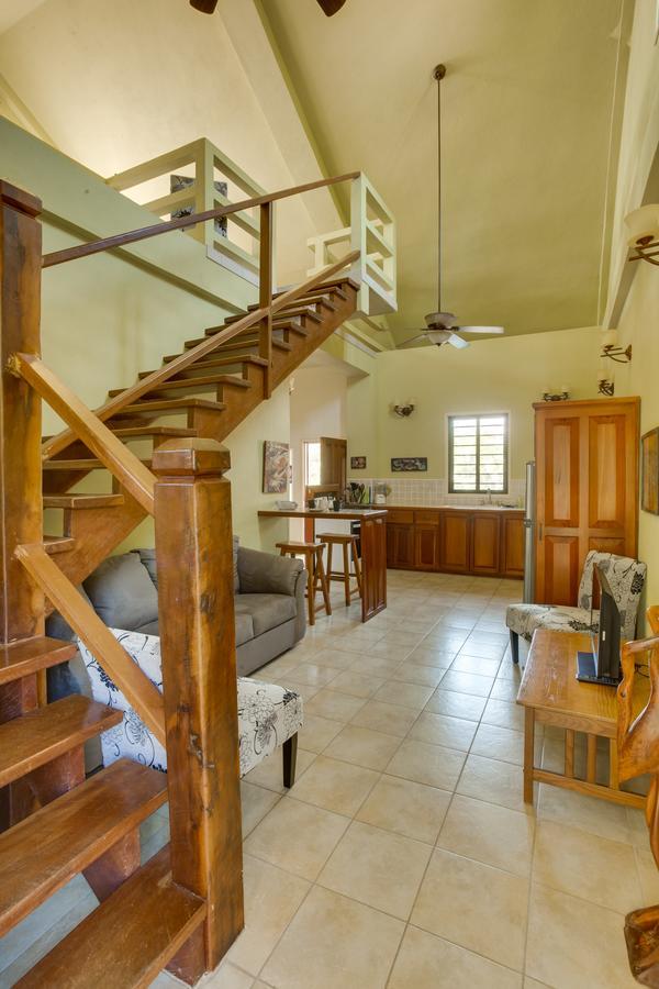 Bayshore Bijou Suites Maya Beach Bagian luar foto