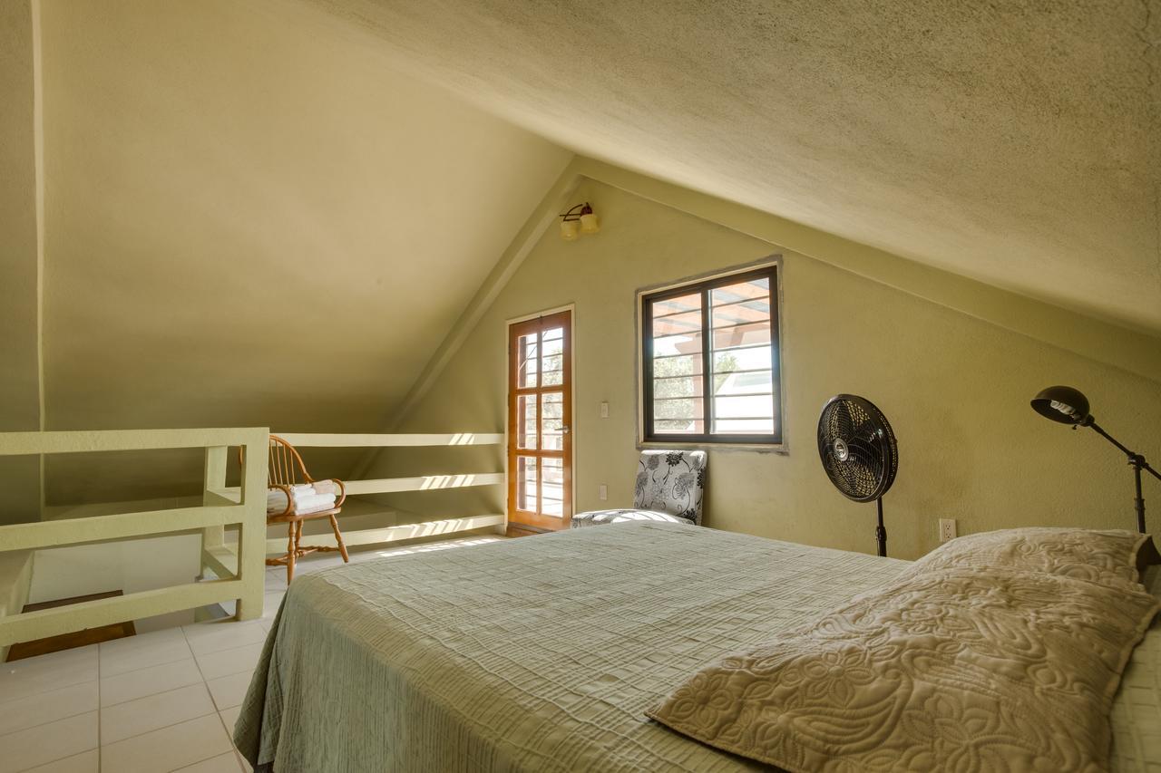 Bayshore Bijou Suites Maya Beach Bagian luar foto